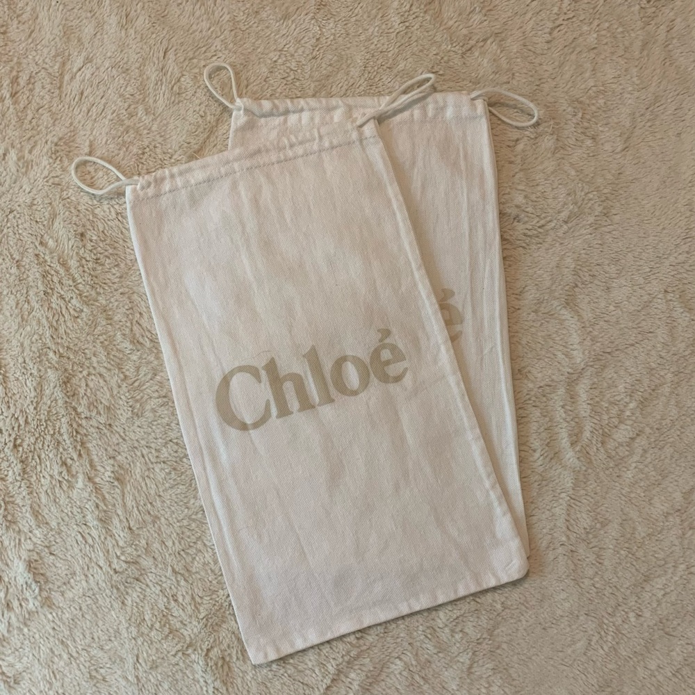 Chloe • dust bags